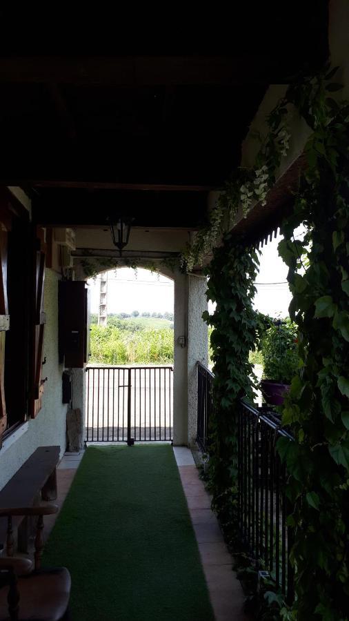 Bed and Breakfast Cudoille Armous-et-Cau Екстер'єр фото