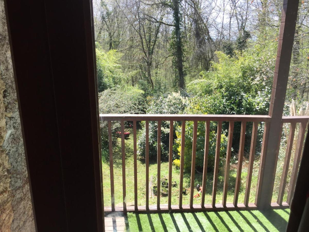Bed and Breakfast Cudoille Armous-et-Cau Екстер'єр фото