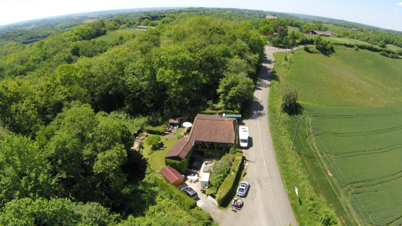 Bed and Breakfast Cudoille Armous-et-Cau Екстер'єр фото